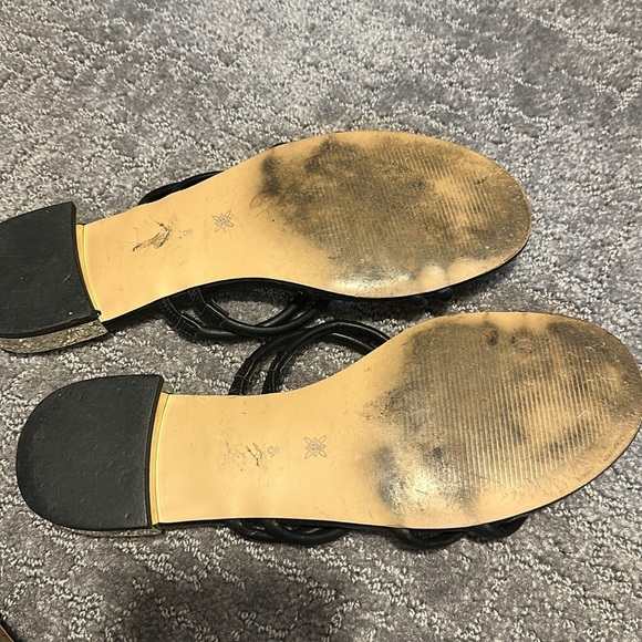 BCBG Women's Dexti Slip-on Flat Sandal w/ Metallic Heel in Black Size 8 - Picture 7 of 10